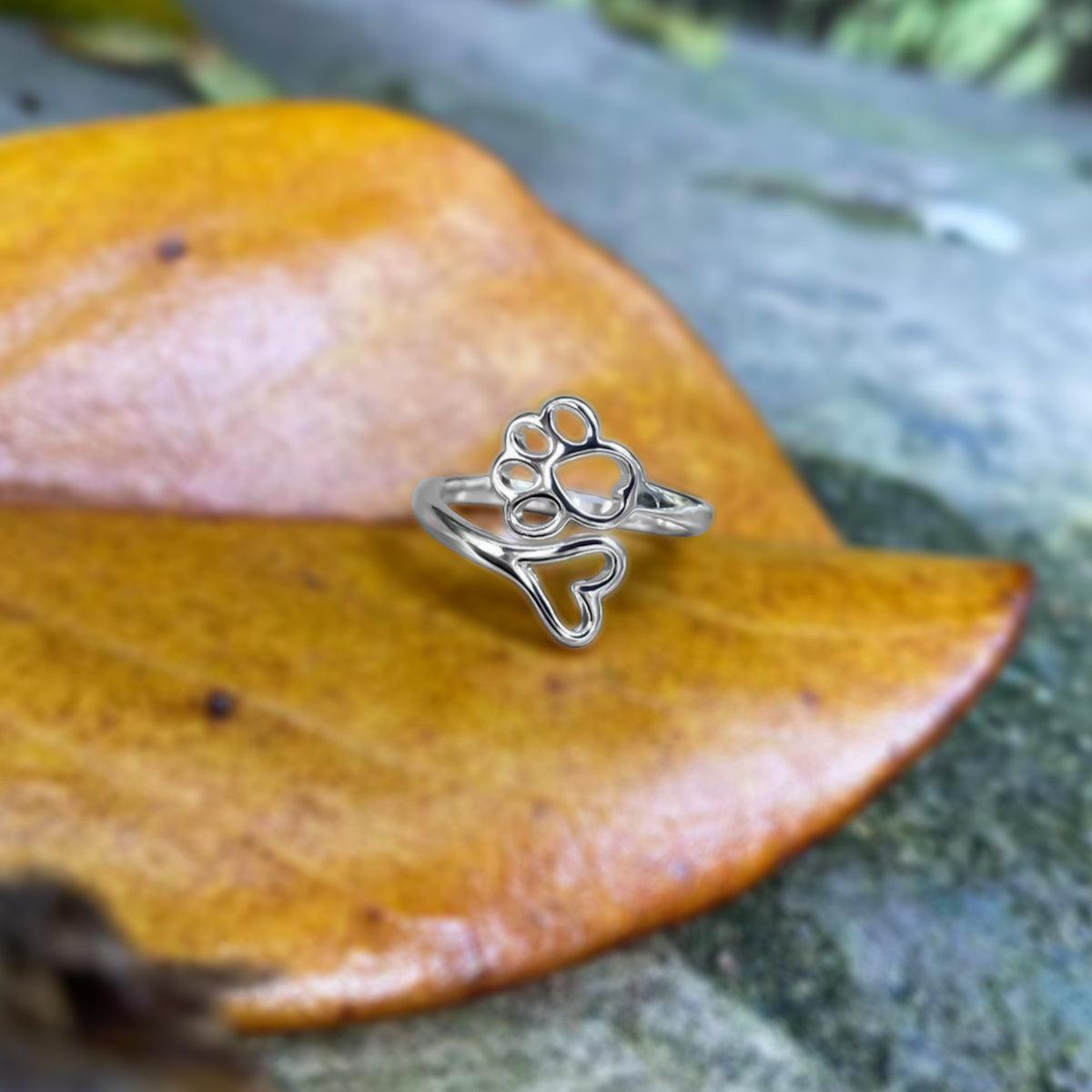 Paw Heart Twist Ring