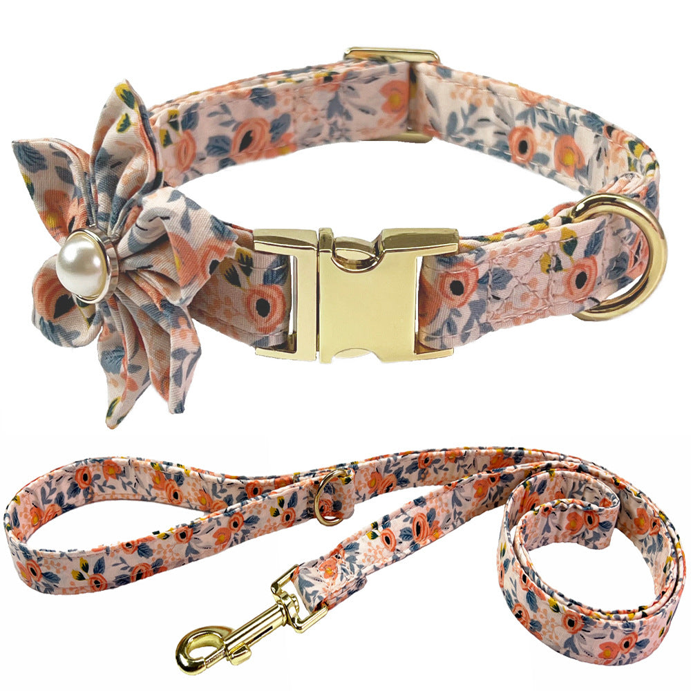 Pearl Flower Patterned Collar & Leash